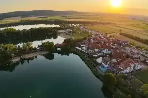 Sanftes Yoga, Atem & Meditation – Auszeit im 4* S Seehotel Niedernberg (2)